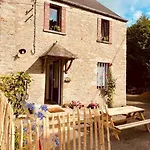 Jolie Maison A La Campagne « chez Germaine » * Digosville