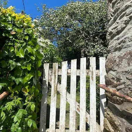 度假居 Jolie Maison A La Campagne « chez Germaine » Digosville